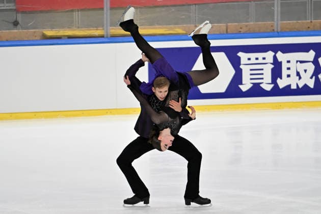LJUBLJANA; SLOVENIJA - OCTOBER 02: Louise Cohas-Bogey and Daniil Grishin of France in action during the Junior Ice Dance - Rhythm Dance on the ISU Figure skating, Eiskunstlauf Junior Grand Prix Ljubljana 2026 in Hala Tivoli on October 02, 2026 in Ljubljana, Slovenia. (Photo by Igor Kupljenik Sports Press Photo). Copyright: xIgorxKupljenikx xSPPx Sportspressphoto_SPR243792