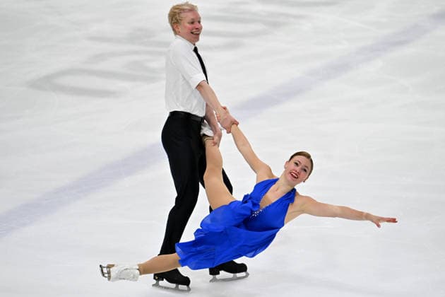 LJUBLJANA; SLOVENIJA - OCTOBER 02: Iris Lahti and Oskari Liedenpohja of Finland in action during the Junior Ice Dance - Rhythm Dance on the ISU Figure skating, Eiskunstlauf Junior Grand Prix Ljubljana 2026 in Hala Tivoli on October 02, 2026 in Ljubljana, Slovenia. (Photo by Igor Kupljenik Sports Press Photo). Copyright: xIgorxKupljenikx xSPPx Sportspressphoto_SPR243799