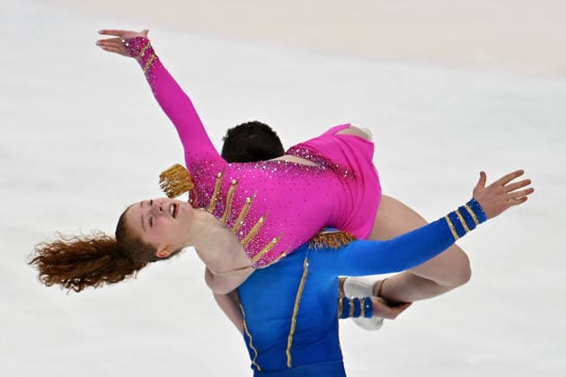 LJUBLJANA; SLOVENIJA - OCTOBER 02: Grace Fischer and Luke Fischer of United States of America in action during the Junior Ice Dance - Rhythm Dance on the ISU Figure skating, Eiskunstlauf Junior Grand Prix Ljubljana 2026 in Hala Tivoli on October 02, 2026 in Ljubljana, Slovenia. (Photo by Igor Kupljenik Sports Press Photo). Copyright: xIgorxKupljenikx xSPPx Sportspressphoto_SPR243828
