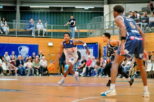 GER, VfL SparkassenStars Bochum vs. Eisbären Bremerhaven, Basketball, ProA, Matchday 2, 2026–2027 Season, October 2, 2026, JaMonta Black, VfL SparkassenStars Bochum (GER), VfL SparkassenStars Bochum vs. Eisbären Bremerhaven, Basketball, ProA, Matchday 2, 2026–2027 Season, October 2, 2026 VfL SparkassenStars Bochum Copyright: xEibner-Pressefoto JavadxMohammadpourx EP_JMR