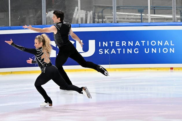 LJUBLJANA; SLOVENIJA - OCTOBER 02: Ambre Perrier Gianesini and Samuel Blanc Klaperman of France in action during the Junior Ice Dance - Rhythm Dance on the ISU Figure skating, Eiskunstlauf Junior Grand Prix Ljubljana 2026 in Hala Tivoli on October 02, 2026 in Ljubljana, Slovenia. (Photo by Igor Kupljenik Sports Press Photo). Copyright: xIgorxKupljenikx xSPPx Sportspressphoto_SPR243849