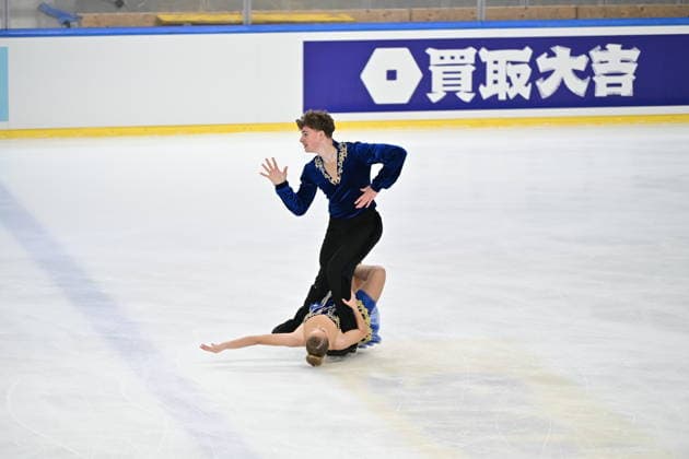 LJUBLJANA; SLOVENIJA - OCTOBER 02: Yeva Alekhnovich and Stanislaw Borysewicz of Poland in action during the Junior Ice Dance - Rhythm Dance on the ISU Figure skating, Eiskunstlauf Junior Grand Prix Ljubljana 2026 in Hala Tivoli on October 02, 2026 in Ljubljana, Slovenia. (Photo by Igor Kupljenik Sports Press Photo). Copyright: xIgorxKupljenikx xSPPx Sportspressphoto_SPR243854