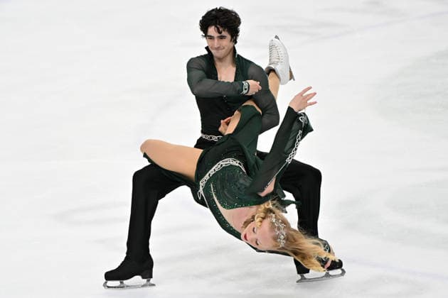 LJUBLJANA; SLOVENIJA - OCTOBER 02: Lara Sundberg and Hector Gonzalez Elvira of Spain in action during the Junior Ice Dance - Rhythm Dance on the ISU Figure skating, Eiskunstlauf Junior Grand Prix Ljubljana 2026 in Hala Tivoli on October 02, 2026 in Ljubljana, Slovenia. (Photo by Igor Kupljenik Sports Press Photo). Copyright: xIgorxKupljenikx xSPPx Sportspressphoto_SPR243878