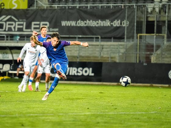 October 2, 2026, xwppx, Regionalliga Southwest Soccer, SV Sandhausen vs. 1. FC Kaiserslautern II; Dion Hofmeister (1. FC Kaiserslautern II) scored on a penalty kick to tie the game 1–1