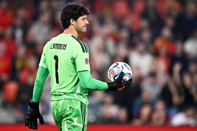 Belgium v Turkey - UEFA Nations League 2026 LIEGE, BELGIUM - OCTOBER 02 : Lammens Senne goalkeeper of Belgium during the UEFA Nations League tournament league phase matchday 3 group A1 match between Belgium and Turkey on October 2, 2026 in Liege, Belgium, 02 10 2026 Liege Belgium  Copyright: xTomasxSiskx