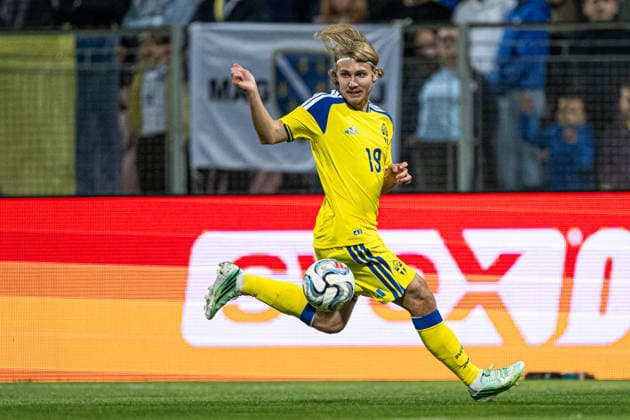 October 2, 2026: Sebastian Nanasi of Sweden during the Nations League soccer match between Bosnia and Herzegovina and Sweden on October 2, 2026 in Zenica. Photo by Ludvig Thunman. BILDBYRAN code LT LT0823 soccer football fotball Nations League UEFA Nations League Bosnia and Herzegovina Sweden Sweden A BBENG  Copyright: LUDVIGxTHUNMAN BB261002LT080