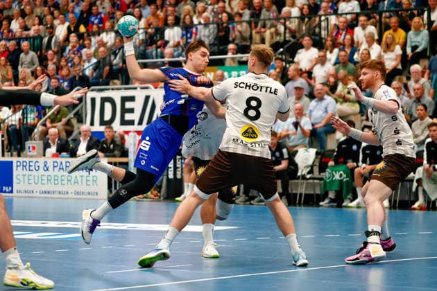 Magnus Grupe, HBW Balingen Weilstetten, 08, Nico Schoettle, Bergischer HC, 08, GER, HBW Balingen Weilstetten vs. Bergischer HC, Handball, Opel Handball Bundesliga, Matchday 7, 2026–2027 Season, October 2, 2026 GER, HBW Balingen Weilstetten vs. Bergischer HC, Handball, Opel Handball Bundesliga, Matchday 7, 2026–2027 season, October 2, 2026 Balingen Copyright: xEibner-Pressefoto KirstenxJaegerx