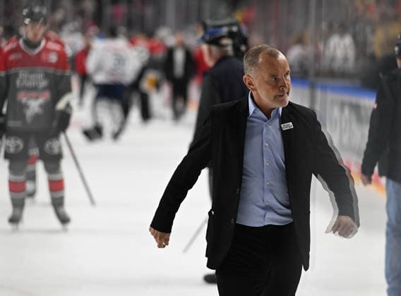 0210 2026, xophax, KEC, ice hockey, Haie Lanxess Arena, Kölner Haie vs. EHC Red Bull Munich, Coach Thomas Berglund, KEC Cologne, Cologne