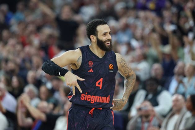 Duane Washington Jr. of FC Bayern Basketball, 04, celebrates a basket; celebration, emotion, GER, FC Bayern Basketball vs. Partizan Mozzart Bet Belgrade, basketball, EuroLeague, Matchday 3, 2026–2027 season, October 2, 2026, GER, FC Bayern Basketball vs. Partizan Mozzart Bet Belgrade, Basketball, EuroLeague, Round 3, 2026–2027 season, October 2, 2026, Munich Copyright: xEibner-Pressefoto JennixMaulx EP_JML