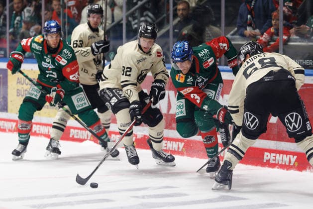 Alec McCrea 3, Augsburger Panther, William Graber 82, Grizzlys Wolfsburg during the game between the Augsburger Panther and the Grizzlys Wolfsburg, ice hockey, men s, DEL, 2026–2027, Matchday 5 on October 2, 2026, in Augsburg, Curt Frenzel Stadium, Bavaria, Germany