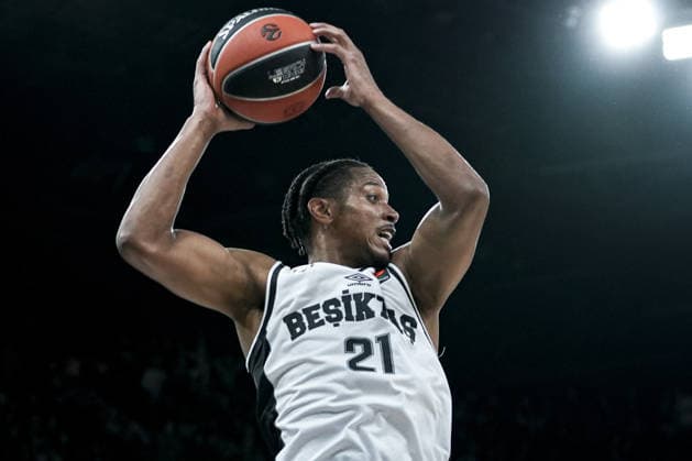 Besiktas v Barcelona - EuroLeague ISTANBUL, TURKIYE - OCTOBER 2: Anthony Brown of Besiktas in action during the EuroLeague Round 3 basketball match between Besiktas and Barcelona at Turkcell Basketball Development Center in Istanbul, Turkiye on October 2, 2026. Arife Karakum Anadolu Istanbul Turkey. Editorial use only. Please get in touch for any other usage.  Copyright: x2026xAnadoluxArifexKarakumx