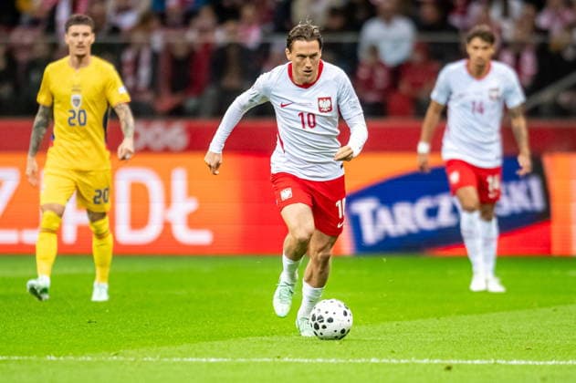 WARSAW, POLAND - OCTOBER 2: Piotr Zielinski during the UEFA Nations League Group B4 Round 3 MD1 match between Poland nad Romania at PGE Narodowy on October 2, 2026 in Warsaw, Poland --- Pilka nozna. Liga Narodow. Polska - Rumunia. (Photo by Kai Taller Arena Akcji) NEWSPIX.PL --- newspix.pl POLAND OUT! 