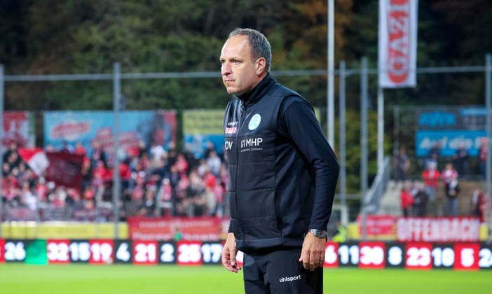 October 2, 2026, Germany, Stuttgart, Soccer, Regionalliga Südwest, SV Stuttgarter Kickers vs. Kickers Offenbach, Kickers Coach Holger Bachthaler