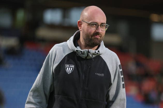 October 2, 2026, Soccer, Men s, Bavarian Regional League, 2026–2027 Season, Matchday 12: SpVgg Unterhaching vs. FC Schweinfurt 05, Coach Jan Gernlein (FC Schweinfurt 05), Single image: Unterhaching, Uhlsport Park, Unterhaching, Bavaria, Germany