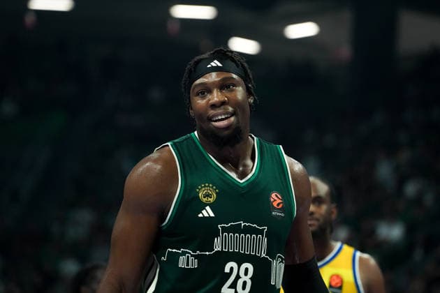 October 2, 2026, Athens, Athens, Greece: GUERSCHON YABUSELE in action during the EuroLeague basketball game between Panathinaikos AKTOR Athens and Maccabi Rapyd Tel Aviv at Telekom Center Athens, Athens, Greece, October 2, 2026. Athens Greece - ZUMAa226 20261002_zip_a226_004 Copyright: xGiorgosxArapekosx