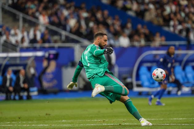 October 2, 2026, Parigi, Parigi, Francia: Gianluca Donnarumma of Italy during the 2026 27 UEFA Nations League football match between France and Italy on October 2, 2026, at the Stade de France in Paris. Parigi Francia - ZUMAs236 20261002_aap_s236_076 Copyright: xFabioxSassox