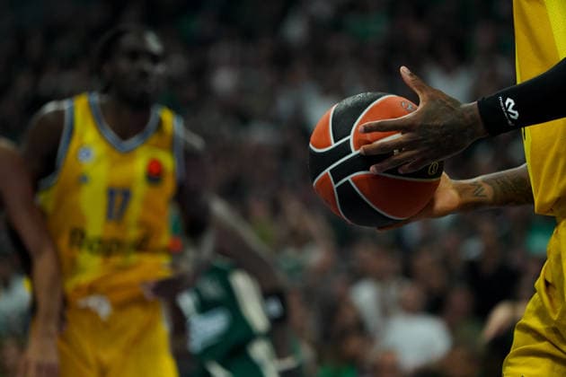 October 2, 2026, Athens, Athens, Greece: A Maccabi;s player hand with the ball during the EuroLeague basketball game between Panathinaikos AKTOR Athens and Maccabi Rapyd Tel Aviv at Telekom Center Athens, Athens, Greece, October 2, 2026. Athens Greece - ZUMAa226 20261002_zip_a226_013 Copyright: xGiorgosxArapekosx