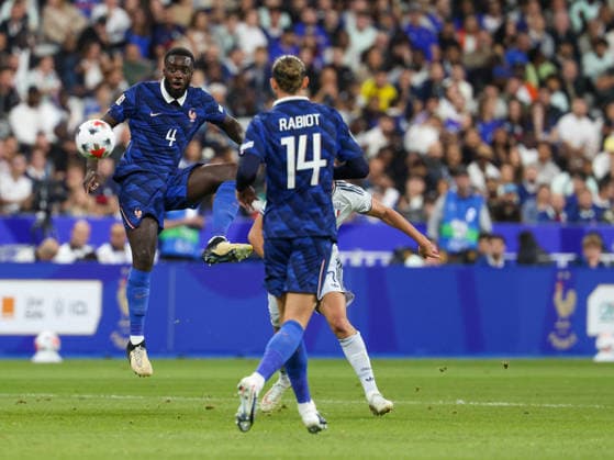 October 2, 2026, Parigi, Parigi, Francia: Dayot Upamecano of France during the 2026 27 UEFA Nations League football match between France and Italy on October 2, 2026, at the Stade de France in Paris. Parigi Francia - ZUMAs236 20261002_aap_s236_080 Copyright: xFabioxSassox