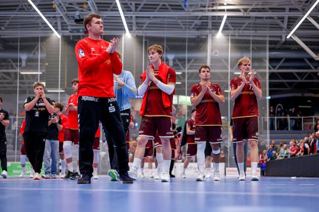 October 2, 2026, Matchday 6 of the 2nd Handball Bundesliga, TuSEM Essen vs. SC DHfK Leipzig Disappointed faces after the loss to Leipzig Lukas Diedrich, TuSEM Essen 16; Felix Mart, TuSEM Essen 03; Nils Homscheid, TuSEM Essen 15; Finley Werschkull, TuSEM Essen 73; NRW, Germany