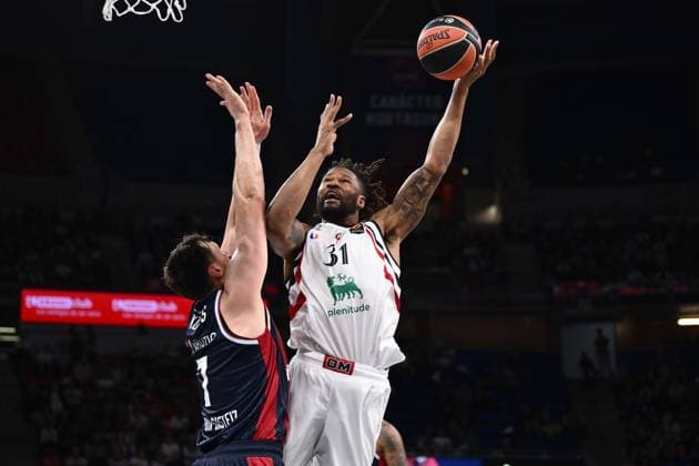 Devin Booker Kosner Baskonia Vitoria-Gasteiz - Armani Olimpia Milano EuroLeague 2026-27 Vitoria-Gasteiz, 02 10 2026 Foto M.Ceretti Ciamillo-Castoria Vitoria-Gasteiz  Copyright: xMassimoxCerettix