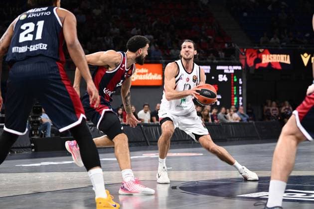 Leandro Bolmaro Kosner Baskonia Vitoria-Gasteiz - Armani Olimpia Milano EuroLeague 2026-27 Vitoria-Gasteiz, 02 10 2026 Foto M.Ceretti Ciamillo-Castoria Vitoria-Gasteiz  Copyright: xMassimoxCerettix