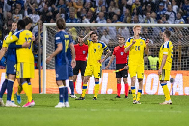 October 2, 2026: Victor Lindelöf of Sweden looks dejected after the Nations League soccer match between Bosnia and Herzegovina and Sweden on October 2, 2026 in Zenica. Photo by Ludvig Thunman, BILDBYRAN, code LT LT0823, soccer, football, fotball, Nations League, UEFA Nations League, Bosnia and Herzegovina, Sweden, Sweden A, BBENG, depp Copyright: LUDVIGxTHUNMAN BB261002LT192