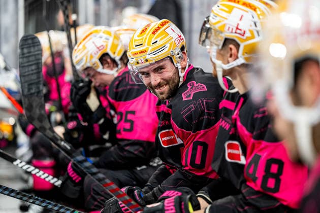 October 2, 2026, 2026–2027 Ice Hockey Season, Penny DEL, Nuremberg Ice Tigers, Icetigers, Schwenninger Wild Wings, Schwenningen, ThHa, xthxhax, Evan Barratt 10, Nuremberg Ice Tigers, NIT