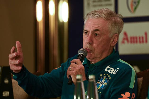 Brazil Vs India International Friendly, Länderspiel, Nationalmannschaft : press conference, PK, Pressekonferenz Brazil national football team coach Carlos Ancelotti speaks during a press conference in Kolkata, on October 2, 2026, ahead of the Brazil vs India international friendly. Kolkata India  Copyright: xDebarchanxChatterjeex originalFilename:chatterjee-notitle261002_np3EY.jpg