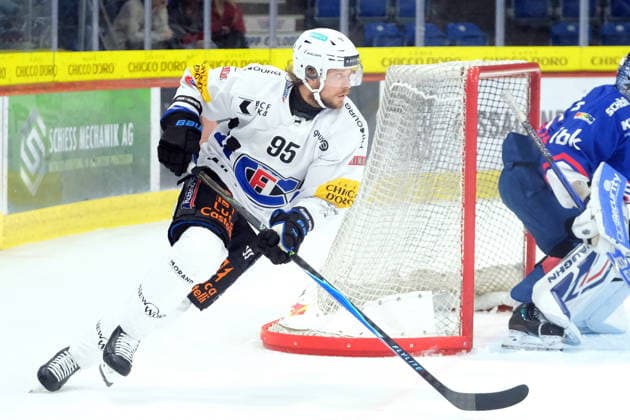 RECORD DATE NOT STATED National League 2026-27 EHC Kloten vs Fribourg-Gotteron - Fribourg forward Jacob De La Rose (95) Swiss Arena, Kloten (ZH) Switzerland Copyright: xSergioxBrunettix