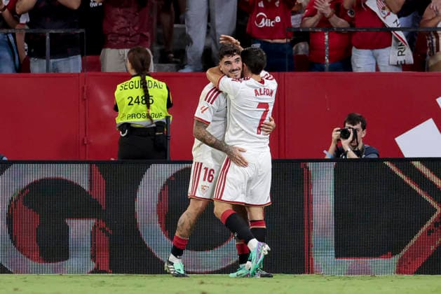 Sevilla FC v Aston Villa - Friendly Match Isaac Romero of Sevilla FC celebrates a goal during the XV Antonio Puerta Trophy match between Sevilla FC and Aston Villa at Ramon Sanchez Pizjuan in Seville, Spain, on October 2, 2026. Seville Spain  Copyright: xJosexLuisxContrerasx originalFilename:joseluiscontreras-sevillaf261002_np2mF.jpg