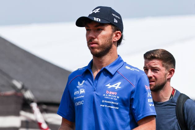 KUALA LUMPUR, MALAYSIA - OCTOBER 03: Pierre Gasly of France and BWT Alpine Formula 1 Team arrives on Saturday prior to Final Practice & Qualifying ahead of the FIA Formula 1 Grand Prix of Bahrain in Malaysia at the Sepang Circuit on October 03, 2026 in Kuala Lumpur, Malaysia. (Photo by Qian Jun SPP-Paddocker) Copyright: xQianxJun SPP-Paddockerx Sportspressphoto_SPR244387