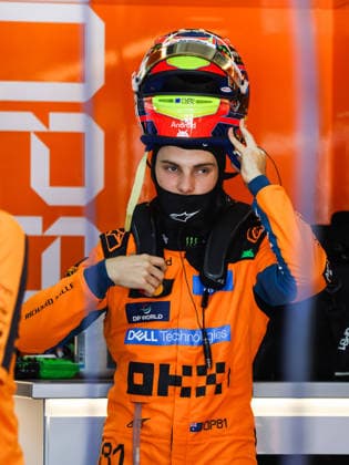 F1 - BAHRAIN GRAND PRIX IN MALAYSIA 2026 PIASTRI Oscar (aus), McLaren F1 Team MCL40, portrait during the 2026 Formula 1 Bahrain Grand Prix in Malaysia, 16th round of the 2026 Formula One World Championship, WM, Weltmeisterschaft from October 2 to 4, 2026 on the Sepang International Circuit, in Sepang, Malaysia - SepangMalaysia  Copyright: xANTONINxVINCENTx