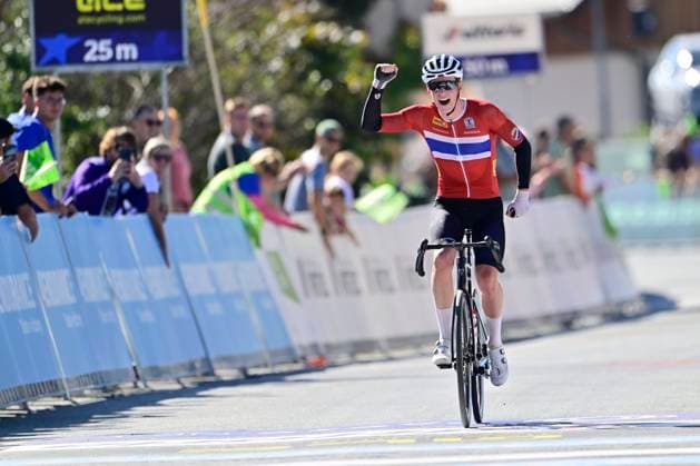 UEC 2026 Road European Championships Ljubljana 03 10 2026 LJUBLJANA, SLOVENIA - OCTOBER 03 : during the Men Junior cycling road race of the 2026 UEC Road European Championships Ljubljana. An UCI Continental Championships cycling race of 110,5 km with start and finish in Sencur on October 3, 2026 in Ljubljana, Slovenia, 03 10 2026 Ljubljana Slovenia  Copyright: xJanxDexMeuleneirx