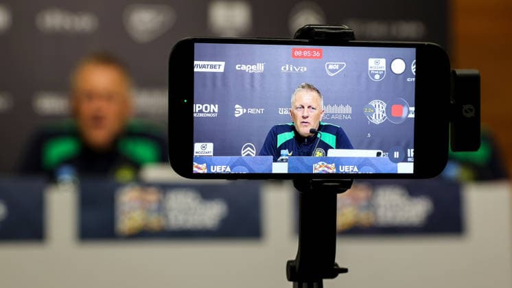 Republic of Ireland press conference, PK, Pressekonferenz TSC Arena, BaÄka Topola, Serbia 3 10 2026 Manager Heimir Hallgrimsson Heimir Hallgrimsson 3 10 2026  Copyright: xx RB2_8263_2