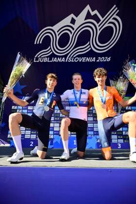 UEC 2026 Road European Championships Ljubljana 03 10 2026 LJUBLJANA, SLOVENIA - OCTOBER 03 : Dybing Elias (Norway) Martinez Aitor (Spain) and Van Den Biggelaar Jop (Netherlands) during the podium ceremony of the Men Junior cycling road race of the 2026 UEC Road European Championships Ljubljana. An UCI Continental Championships cycling race of 110,5 km with start and finish in Sencur on October 3, 2026 in Ljubljana, Slovenia, 03 10 2026 Ljubljana Slovenia  Copyright: xJanxDexMeuleneirx
