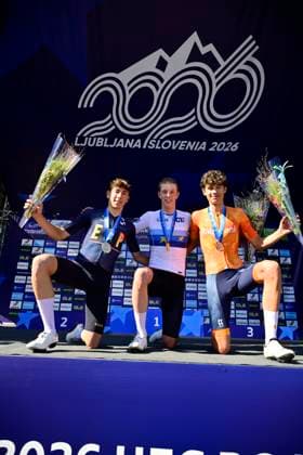 UEC 2026 Road European Championships Ljubljana 03 10 2026 LJUBLJANA, SLOVENIA - OCTOBER 03 : Dybing Elias (Norway) Martinez Aitor (Spain) and Van Den Biggelaar Jop (Netherlands) during the podium ceremony of the Men Junior cycling road race of the 2026 UEC Road European Championships Ljubljana. An UCI Continental Championships cycling race of 110,5 km with start and finish in Sencur on October 3, 2026 in Ljubljana, Slovenia, 03 10 2026 Ljubljana Slovenia  Copyright: xJanxDexMeuleneirx
