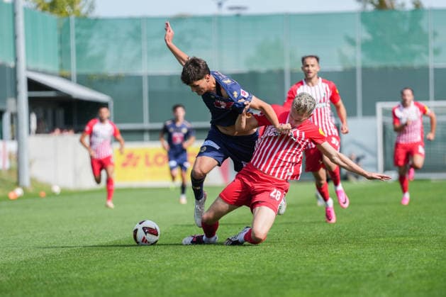 Friendly Match: SC Freiburg vs. FC Luzern, October 3, 2026. A tackle between Lars Villiger (FC Luzern, 27) and Matthias Ginter (SC Freiburg, 28). Friendly Match: SC Freiburg vs. FC Luzern, Europa-Park Stadium, October 3, 2026 DFB and DFL regulations prohibit any use of photographs as image sequences and or quasi-video. Copyright: xBEAUTIFULxSPORTS Boscox