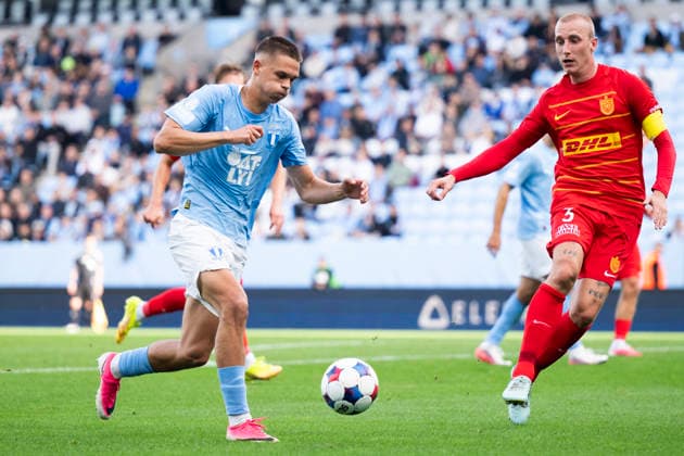 261003 Jovan Milosavljevic of Malmö FF and Tobias Salquist of FC Nordsjälland during the friendly match between Malmö FF and FC Nordsjälland on October 3, 2026 in Malmö. Photo by Avdo Bilkanovic, BILDBYRAN COP 115 AB0391. soccer, football, fotball, friendly match, Malmö FF, FC Nordsjälland, bbeng  Copyright: AVDOxBILKANOVIC BB261003AB021
