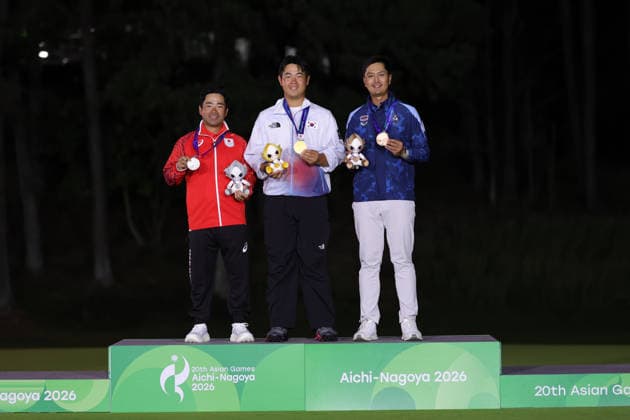 (261003) -- KASUGAI, Oct. 3, 2026 -- Gold medalist Kim Joohyung of South Korea, silver medalist Higa Kazuki of Japan and bronze medalist Kaewkanjana Sadom of Thailand pose during the awarding ceremony for the Men s Individual Stroke Play of Golf at 20th Asian Games Aichi-Nagoya 2026 in Kasugai of Aichi Prefecture, Japan, Oct. 3, 2026. ) (SP)JAPAN-KASUGAI-ASIAN GAMES-GOLF-MEN S INDIVIDUAL STROKE PLAY LixBo 