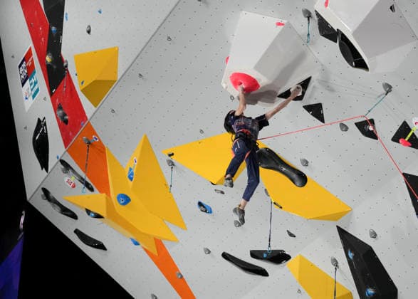 (261003) -- NAGOYA, Oct. 3, 2026 -- Mori Ai of Japan competes during the women s lead final of climbing at 20th Asian Games Aichi-Nagoya 2026 in Nagoya, Japan, Oct. 3, 2026. ) (SP)JAPAN-NAGOYA-ASIAN GAMES-SPORT CLIMBING-WOMEN S LEAD ZhouxMi 