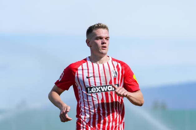 Matthias Ginter, SC Freiburg, 28, Germany, soccer, friendly match, SC Freiburg vs. FC Luzern, October 3, 2026, Europa-Park Stadium, training field, Freiburg, Freiburg, Europa-Park Stadium, training field, Baden-Württemberg, Germany Copyright: xArnexAmbergx