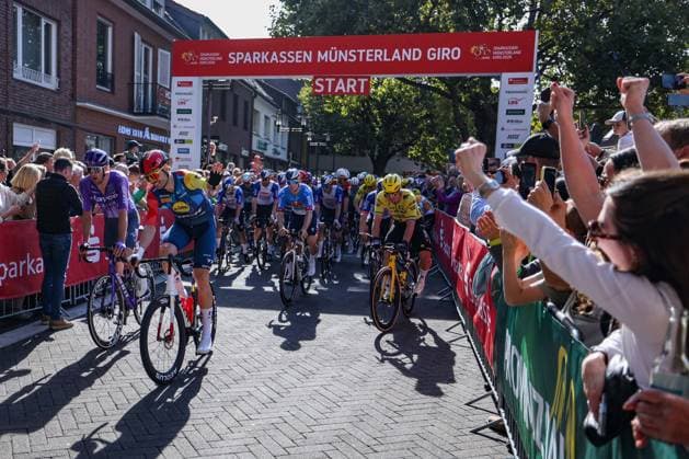 Cycling: UCI ProSeries Men s Elite 20 Sparkassen Münsterland Giro on October 3, 2026. Race starts in Borken. Maximilian Richard Walscheid of Lidl Trek bids farewell to the fans. xJRx
