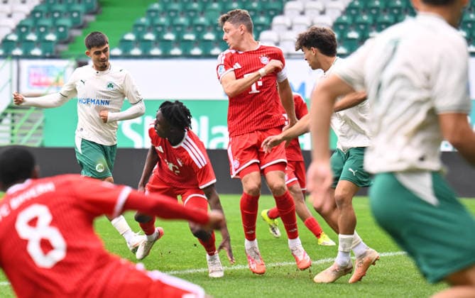 October 3, 2026 Soccer Season 2026–2027 Bavarian Regional League Matchday 12 SpVgg Greuther Fürth Fürth II U23 Kleeblatt FC Bayern Munich II FCB xwoxzix Aaron Keller 17, SpVgg Greuther Fürth II scores a goal—shot on goal—to make it 1–0