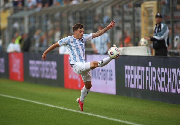 Soccer, Men s, Bavarian Regional League, 2026–2027 Season, TSV 1860 Munich vs. SpVgg Ansbach, Grünwalder Stadium; Mark Gevorgyan; TSV 1860 Munich battling for the ball