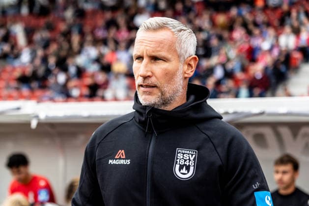 KSV Hessen Kassel vs. SSV Ulm 1846 Soccer, Regionalliga Southwest, Matchday 10, Auestadion Kassel, October 3, 2026; cropped single image, portrait of Timo Wenzel, SSV Ulm 1846 soccer, interim coach, KSV Hessen Kassel vs. SSV Ulm 1846 soccer, Soccer, Regionalliga Southwest, Matchday 10, Auestadion Kassel, October 3, 2026, Photo by Lucca Fundel, Kassel, Auestadion, Hesse, Germany