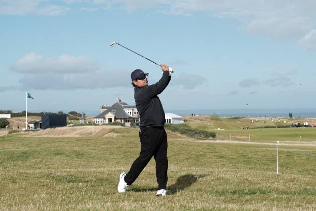 UK: The Alfred Dunhill Links Championship at Kingsbarns, St Andrews, Scotland on 03 October 2026: Pictured: Actor Michael Pev±a in the rough on the 10th fairway at Kingsbarns during the third round of the Alfred Dunhill Links Championship 2026 St Andrews Kingsbarns Scotland Scotland Copyright: xAlexxToddx