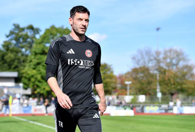 Men s Soccer, Regionalliga West, 2026–2027 Season, Matchday 25: VfB 03 Hilden vs. SV Bergisch Gladbach on October 3, 2026, at the Am Bandsbusch Stadium in Hilden. Kevin Kruth, Coach of SV Bergisch Gladbach, North Rhine-Westphalia, Germany