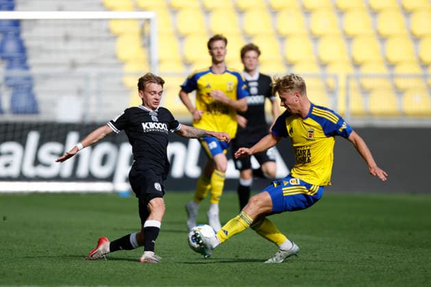 October 3, 2026, Stadionplein, Leeuwarden, GER, Friendly Match: SV Meppen vs. SC Cambuur, Dominique Domröse, SV Meppen 2. DFL regulations prohibit any use of photographs as image sequences and or quasi-video. Leeuwarden, Friesland, Netherlands, Stadionplein