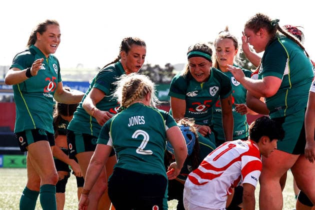 Women s International Test Match, Virgin Media Park, Cork 3 10 2026 Ireland vs Japan Ireland s BÃ BÃ ibhinn Parsons, Emily Lane, Erin King, Aoife Dalton and Eilis Cahill celebrate after Brittany Hogan scores her side s second try 3 10 2026  Copyright: xx BB2_0050