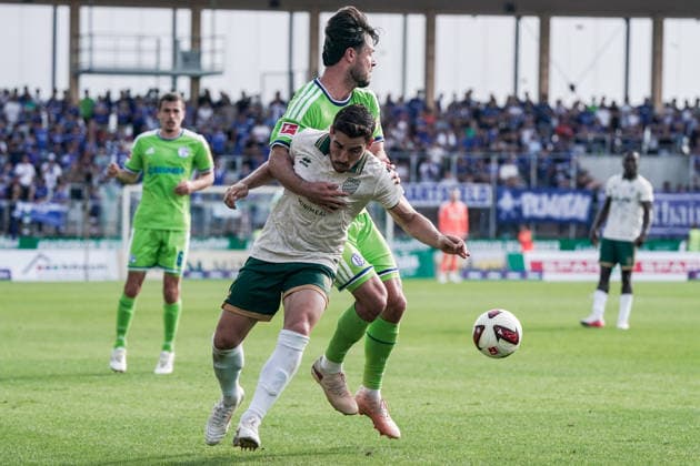 Soccer Austria Friendly Match 2025 2026 03 10 2026 SC Austria Lustenau vs. FC Schalke 04 SUN MINIMEAL Arena Lustenau, Austria Danilo Soares (Austria Lustenau), Adrian Gantenbein (Schalke 04) Copyright: xLUKAxKOLANOVICx